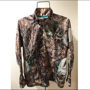 Cabela’s Camouflage & Teal 1/4 Zip Sweatshirt
